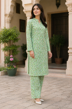 2PC Camric Cotton Suit – Imported Thailand (Unstitched)