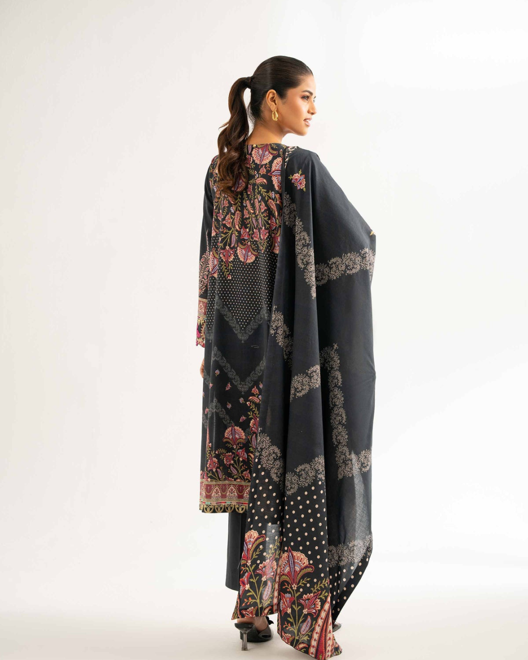 Original Nishat 3 Piece Unstitched Lawn Collection