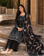 Printed Lawn Unstitched 3 Piece Suit
