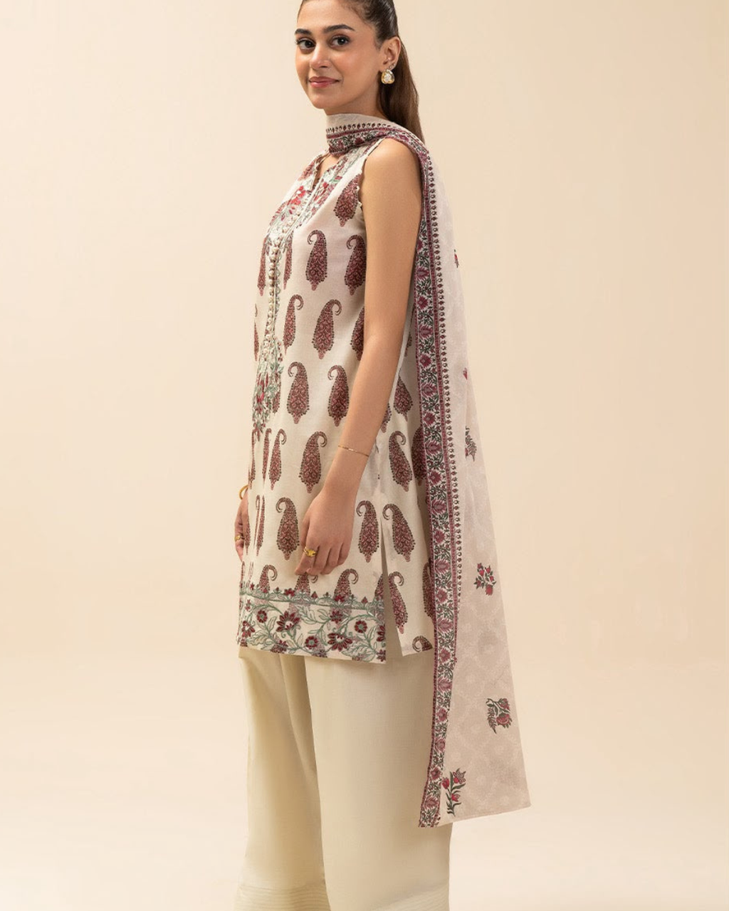 BEECHTREE Embroidered Unstitched Lawn Collection